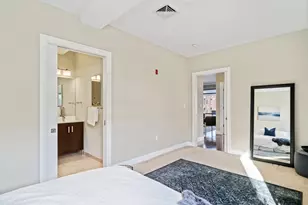 11 West Broadway, Boston, MA 02127 - Photo 10