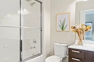 11 West Broadway, Boston, MA 02127 - Photo 12