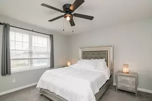 388 Manchester St, Fall River, MA 02721 - Photo 10