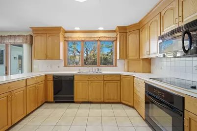 53 Ashford Rd, Longmeadow, MA 01106 - Photo 18