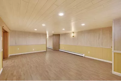 871 Sconticut Neck Rd, Fairhaven, MA 02719 - Photo 26