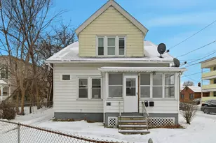 621 Chicopee St, Chicopee, MA 01013 - Photo 1