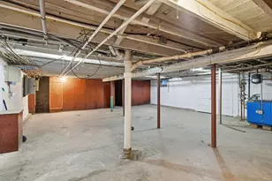 621 Chicopee St, Chicopee, MA 01013 - Photo 22