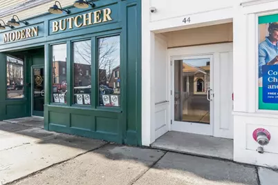 44 Maple St #10, Danvers, MA 01923 - Photo 2