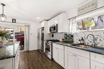 24 Hooper St, Chelsea, MA 02150 - Photo 6