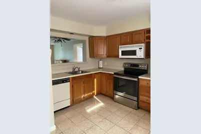 330 Sunderland Rd #26, Worcester, MA 01604 - Photo 6