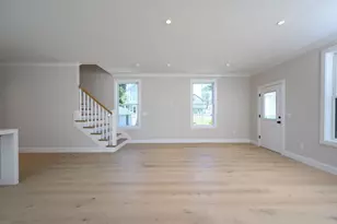 43 Chickatawbut St, Boston, MA 02122 - Photo 12