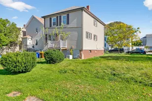 125 Carl St, Fall River, MA 02721 - Photo 10