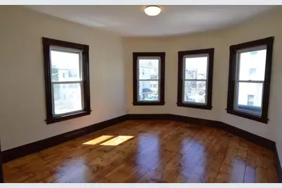 71 Esther St #2, Worcester, MA 01607 - Photo 8