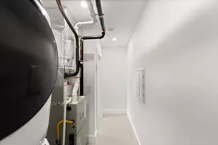 6 Devine Wy, Boston, MA 02127 - Photo 40