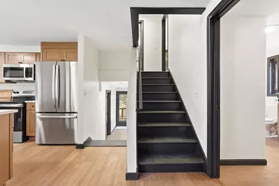 9 Bray Court, Pelham, MA 01002 - Photo 18