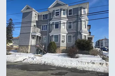 600 Charles St #3, Fall River, MA 02724 - Photo 2