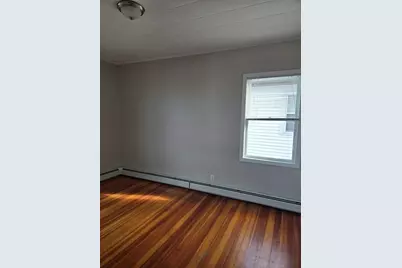 600 Charles St #3, Fall River, MA 02724 - Photo 4