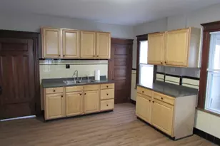 78 Prospect St, Springfield, MA 01107 - Photo 10