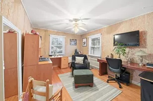 1082 Essex St, Lawrence, MA 01841 - Photo 22