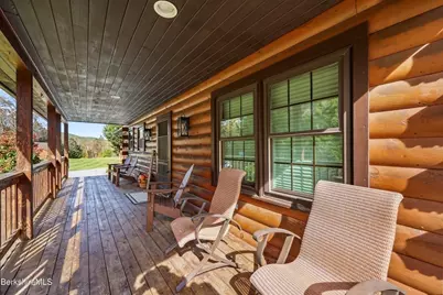 1020 Cascade Street, Pittsfield, MA 01201 - Photo 6