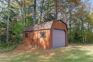 1020 Cascade St, Pittsfield, MA 01201 - Photo 40