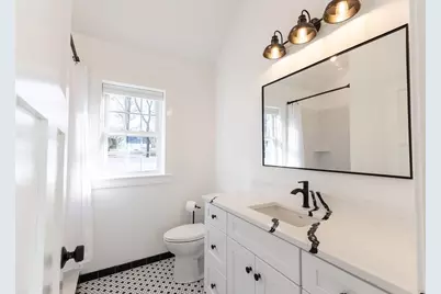 17R Harding, Norwood, MA 02062 - Photo 16