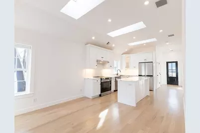 17R Harding, Norwood, MA 02062 - Photo 6