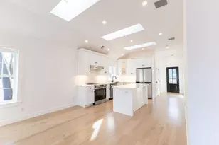 17R Harding, Norwood, MA 02062 - Photo 6