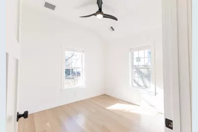 17R Harding, Norwood, MA 02062 - Photo 12