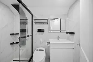 35 Hubbard Ave, Northampton, MA 01060 - Photo 24