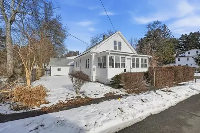35 Hubbard Ave, Northampton, MA 01060 - Photo 2