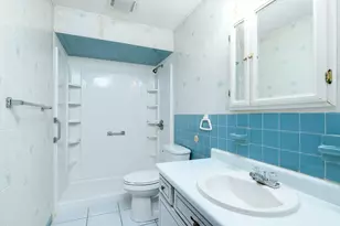 121 Bailey St, Worcester, MA 01602 - Photo 14