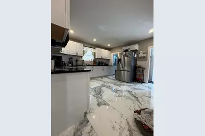 92 Maverick St, Fitchburg, MA 01420 - Photo 14