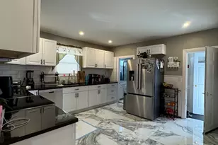 92 Maverick St, Fitchburg, MA 01420 - Photo 16