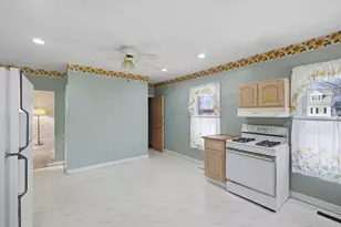 108 Marshall Rd, Lowell, MA 01852 - Photo 6
