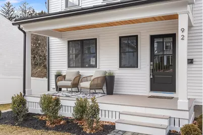 92 Overlook Rd, Arlington, MA 02474 - Photo 2