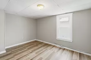 14 Hacker St, Worcester, MA 01603 - Photo 12