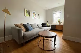 20 Fellsway W, Somerville, MA 02145 - Photo 4