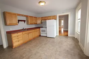 122 Elm St, Millbury, MA 01527 - Photo 2