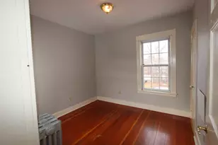 122 Elm St, Millbury, MA 01527 - Photo 4