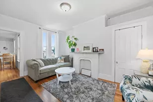 13 Gates St, Boston, MA 02127 - Photo 18