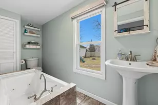 26 Wareham St, Middleborough, MA 02346 - Photo 20