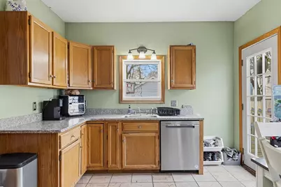 26 Wareham Street, Middleborough, MA 02346 - Photo 4