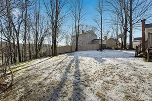 583 Union St, Braintree, MA 02184 - Photo 32