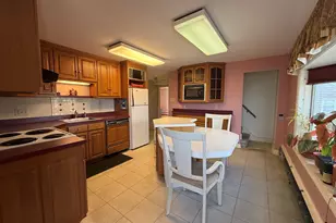 24 Maryellen Ln, Southbridge, MA 01550 - Photo 10