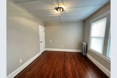 32 Somerset St #2, Springfield, MA 01108 - Photo 8