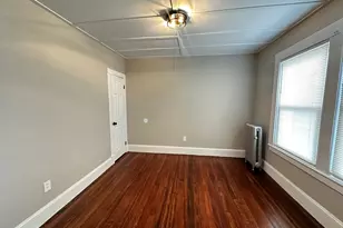 32 Somerset St, Springfield, MA 01108 - Photo 8