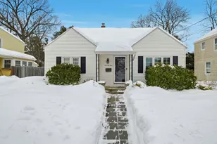 79 Roosevelt Ave, Springfield, MA 01118 - Photo 1