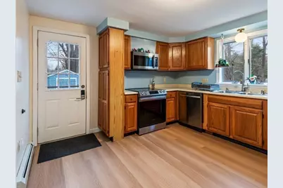 107 Wallace Rd, Sturbridge, MA 01566 - Photo 8