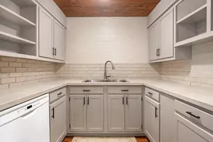 263 Summer St, Dighton, MA 02764 - Photo 8