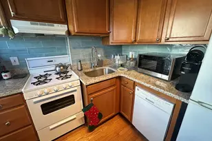 1054 Cambridge St, Cambridge, MA 02139 - Photo 2