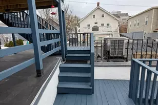 585 Somerville, Somerville, MA 02143 - Photo 10