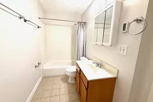15 Willis St, Framingham, MA 01702 - Photo 14