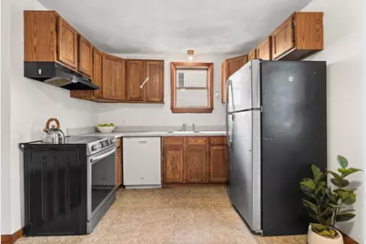 21 Hillside Avenue #21, Everett, MA 02149 - Photo 6